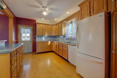 406  Hancock St, Watertown, WI 53098 - Photo 10