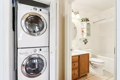 8648 S Roxbury Way, Oak Creek, WI 53154 - Photo 32