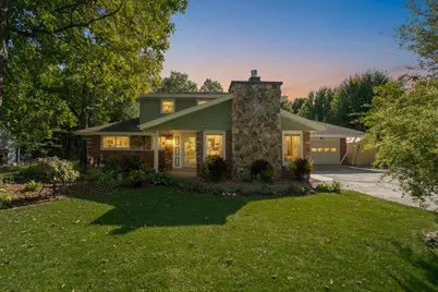 3267 W Skamra Ave, Franklin, WI 53132 - Photo 2