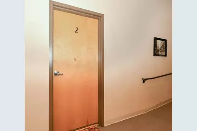 306 E Lincoln Ave #2, Milwaukee, WI 53207 - Photo 6
