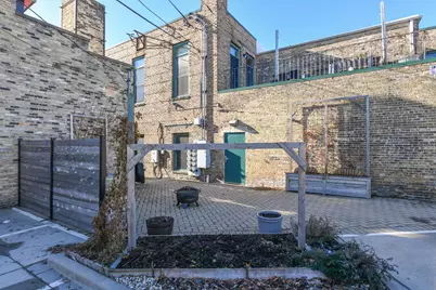 306 E Lincoln Ave #2, Milwaukee, WI 53207 - Photo 28