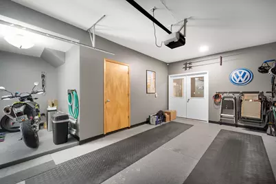 2106 N Commerce St, Milwaukee, WI 53212 - Photo 18