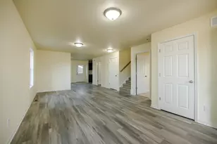 1644 S Memorial Dr, Racine, WI 53403 - Photo 4