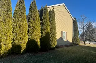 W142N9823 Amber Dr, Germantown, WI 53022 - Photo 44