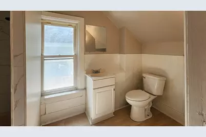 1640  Boyd Ave, Racine, WI 53405 - Photo 10