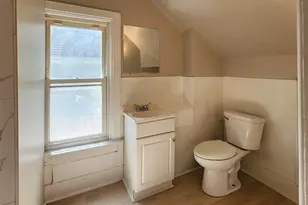 1640 Boyd Ave, Racine, WI 53405 - Photo 10