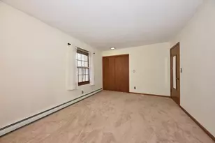 10551 W Keefe Ave, Wauwatosa, WI 53222 - Photo 32