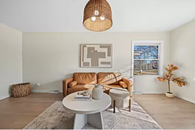 8530 W Holt Ave, Milwaukee, WI 53227 - Photo 4