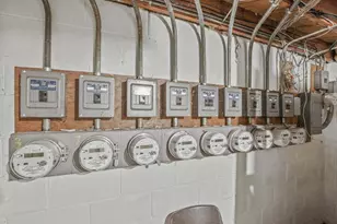 8017 W Hampton Ave, Milwaukee, WI 53218 - Photo 14