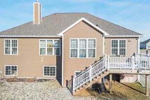 4525 Alyssa Ln, Sheboygan, WI 53083 - Photo 8