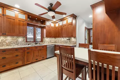 2507 N 70th St, Wauwatosa, WI 53213 - Photo 16