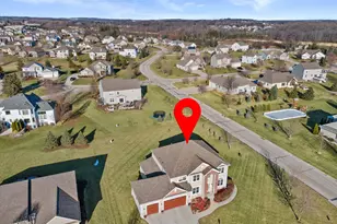 N42W22770 Beacon Ct, Pewaukee, WI 53072 - Photo 54