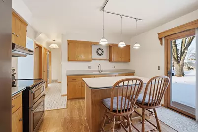 465  Dardis Dr, Burlington, WI 53105 - Photo 10