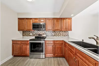 N110W17098  Ashbury Ln #4, Germantown, WI 53022 - Photo 12