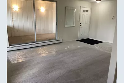 11946 W Mill Rd #11, Milwaukee, WI 53225 - Photo 16