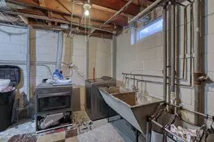 3200 N 77th St, Milwaukee, WI 53222 - Photo 30