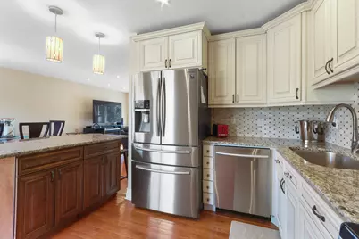 501  Sue Ann Dr, Lake Geneva, WI 53147 - Photo 10