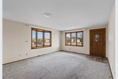 526 N 12th St, Oostburg, WI 53070 - Photo 4