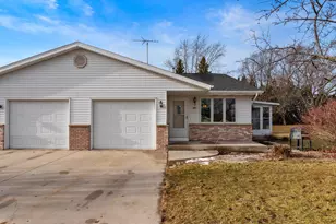 526 N 12th St, Oostburg, WI 53070 - Photo 26