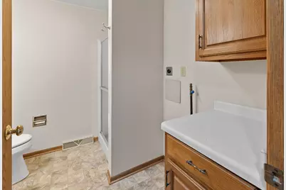 526 N 12th St, Oostburg, WI 53070 - Photo 18