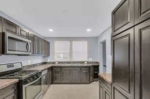 1528 Thurston Ave, Racine, WI 53405 - Photo 1