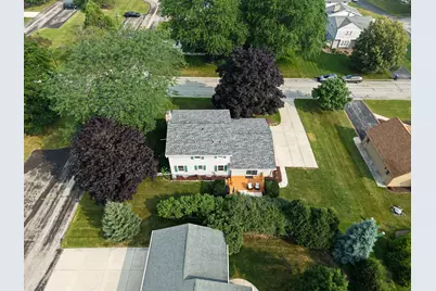 3009 W Renee Ct, Mequon, WI 53092 - Photo 44
