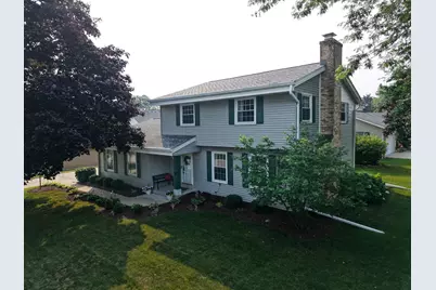 3009 W Renee Ct, Mequon, WI 53092 - Photo 38