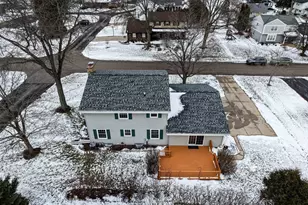 3009 W Renee Ct, Mequon, WI 53092 - Photo 42