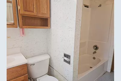 215 N Main St, Reeseville, WI 53579 - Photo 18