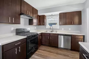 6421 59th Ave, Kenosha, WI 53142 - Photo 14