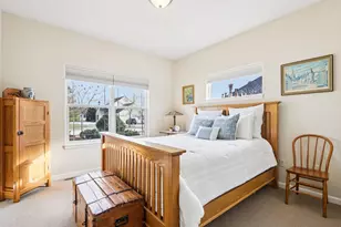 609 Evergreen Terrace, Port Washington, WI 53074 - Photo 12