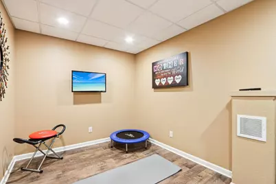 609  Evergreen Ter, Port Washington, WI 53074 - Photo 24