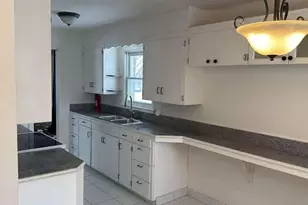 1801 Arlington Ave Ave, Racine, WI 53403 - Photo 8