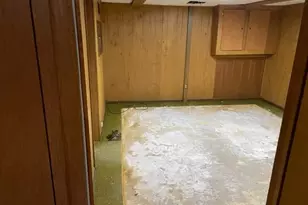 9323 W Wisconsin Ave, Milwaukee, WI 53226 - Photo 26