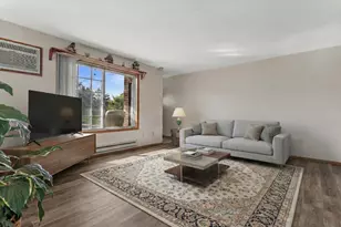 S75W16788 Jacob Ct, Muskego, WI 53150 - Photo 4