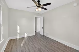 1824 Rapids Dr, Racine, WI 53404 - Photo 10