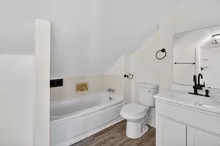 1824 Rapids Dr, Racine, WI 53404 - Photo 14