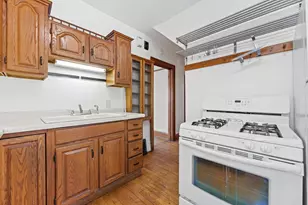 1603 E Hampshire St, Milwaukee, WI 53211 - Photo 8