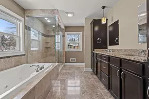 2621 S Seymour Pl, West Allis, WI 53227 - Photo 26