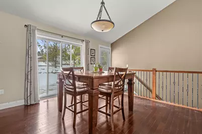 2621 S Seymour Pl, West Allis, WI 53227 - Photo 18