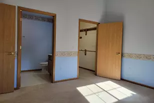 2111 Pine Ridge Ct, Grafton, WI 53024 - Photo 14