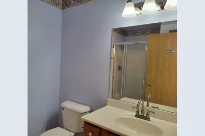 2111  Pine Ridge Ct #E, Grafton, WI 53024 - Photo 16