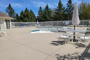 2111 Pine Ridge Ct, Grafton, WI 53024 - Photo 34