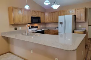 2111 Pine Ridge Ct, Grafton, WI 53024 - Photo 12