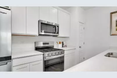 7065  Fair Oaks Rd, Racine, WI 53403 - Photo 10