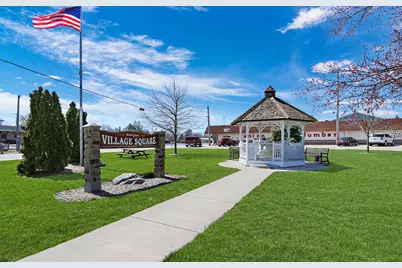 1040  58th Rd, Racine, WI 53182 - Photo 54