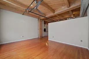 234 E Reservoir Ave, Milwaukee, WI 53212 - Photo 4