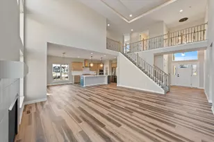 4660 Fenley Way, Brookfield, WI 53045 - Photo 10