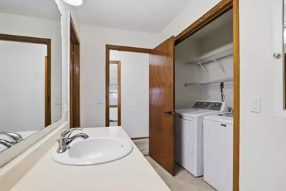 2190  North Shore Dr, East Troy, WI 53120 - Photo 14