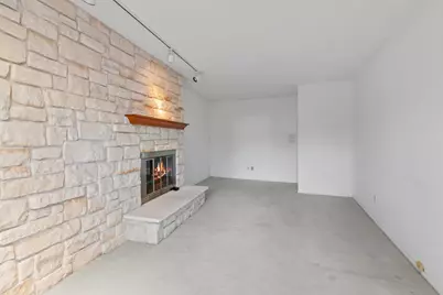 998  Lake Country Ct, Oconomowoc, WI 53066 - Photo 2